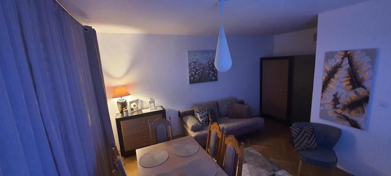 Trini Apartment Klodzko